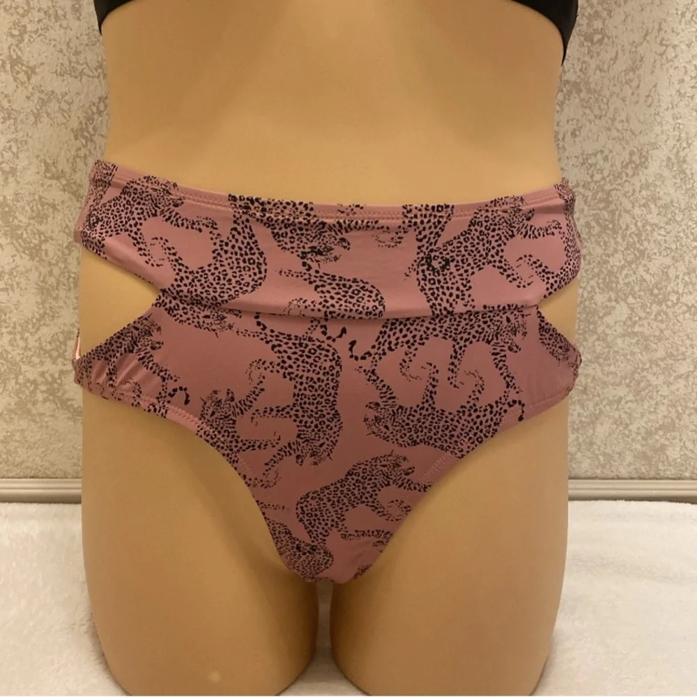 Chic Black and Brown Leopard Bikini Set